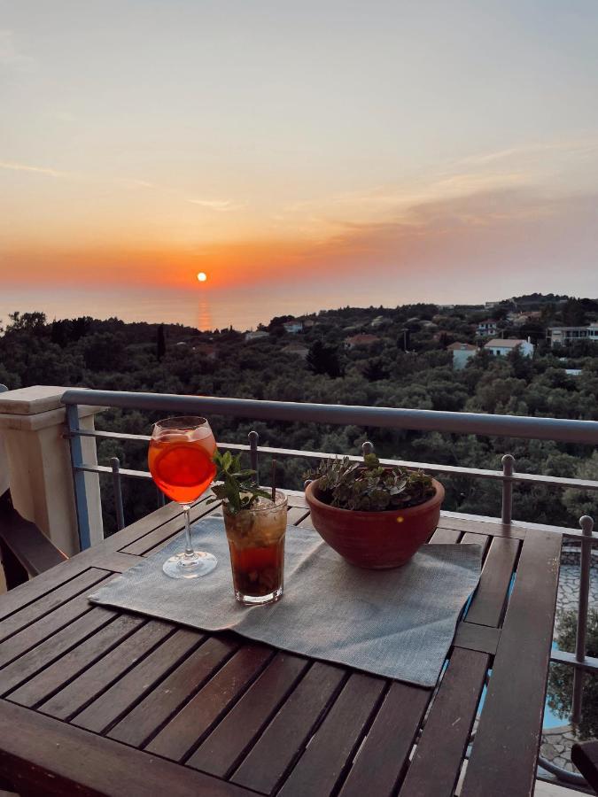 Villa Elenia Tsoukaladhes Luaran gambar