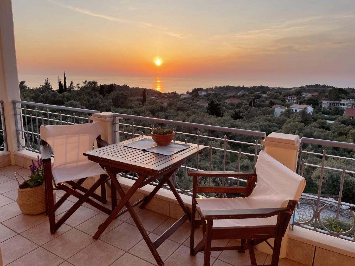 Villa Elenia Tsoukaladhes Luaran gambar